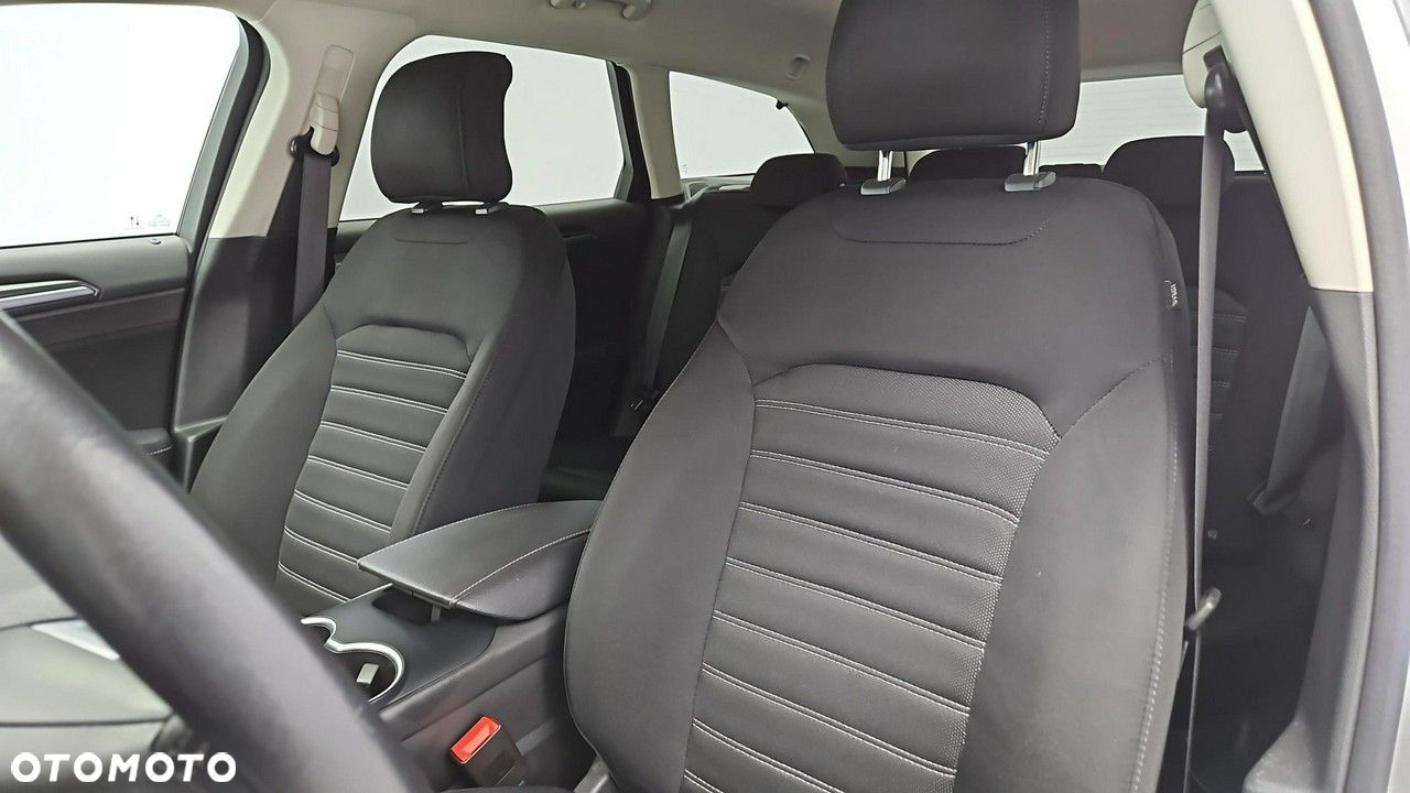 Ford Mondeo - 11