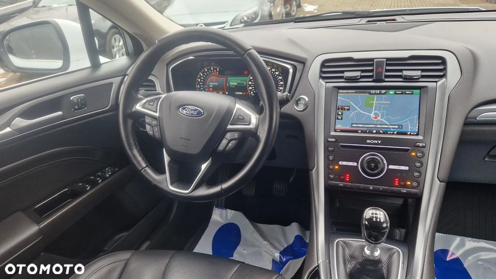 Ford Mondeo 2.0 TDCi Start-Stopp Titanium - 29