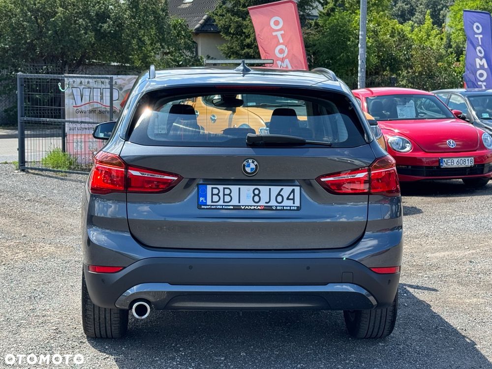BMW X1 sDrive16d - 17
