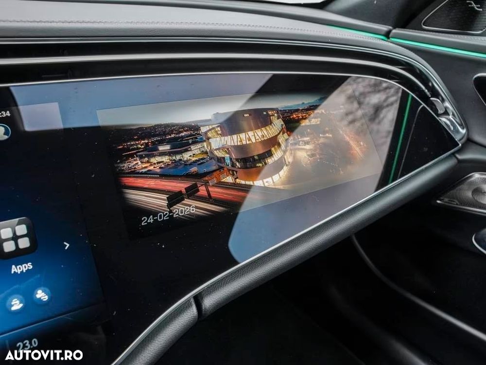 Mercedes-Benz E 400 4MATIC Aut. - 12