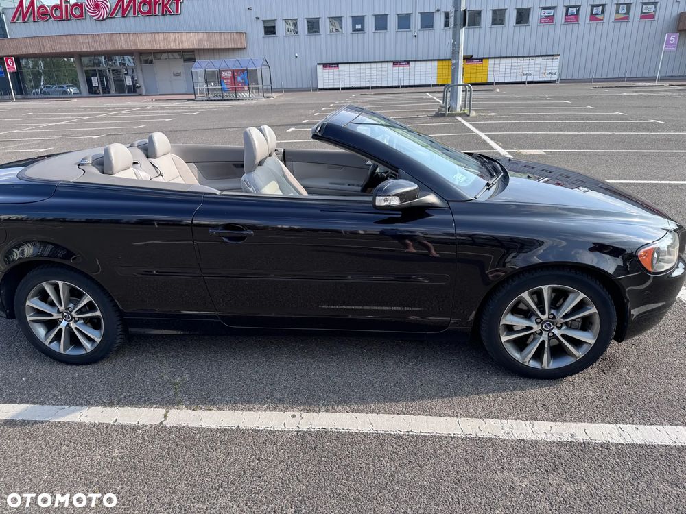 Volvo C70 2.0D Momentum - 27