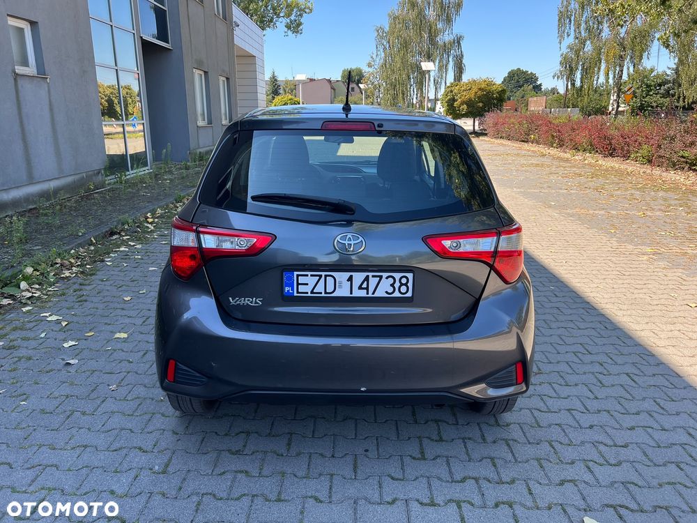 Toyota Yaris 1.5 Active - 6