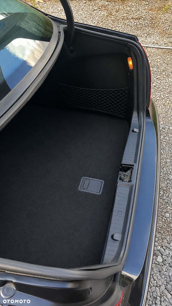 Mercedes-Benz Klasa E 350 4Matic Automatik Elegance - 31