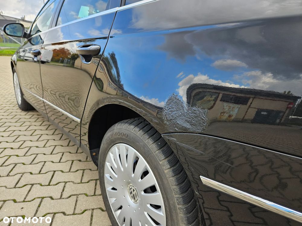 Volkswagen Passat - 19