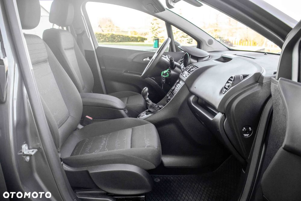 Opel Meriva 1.4 T Edition 150 S&S - 27