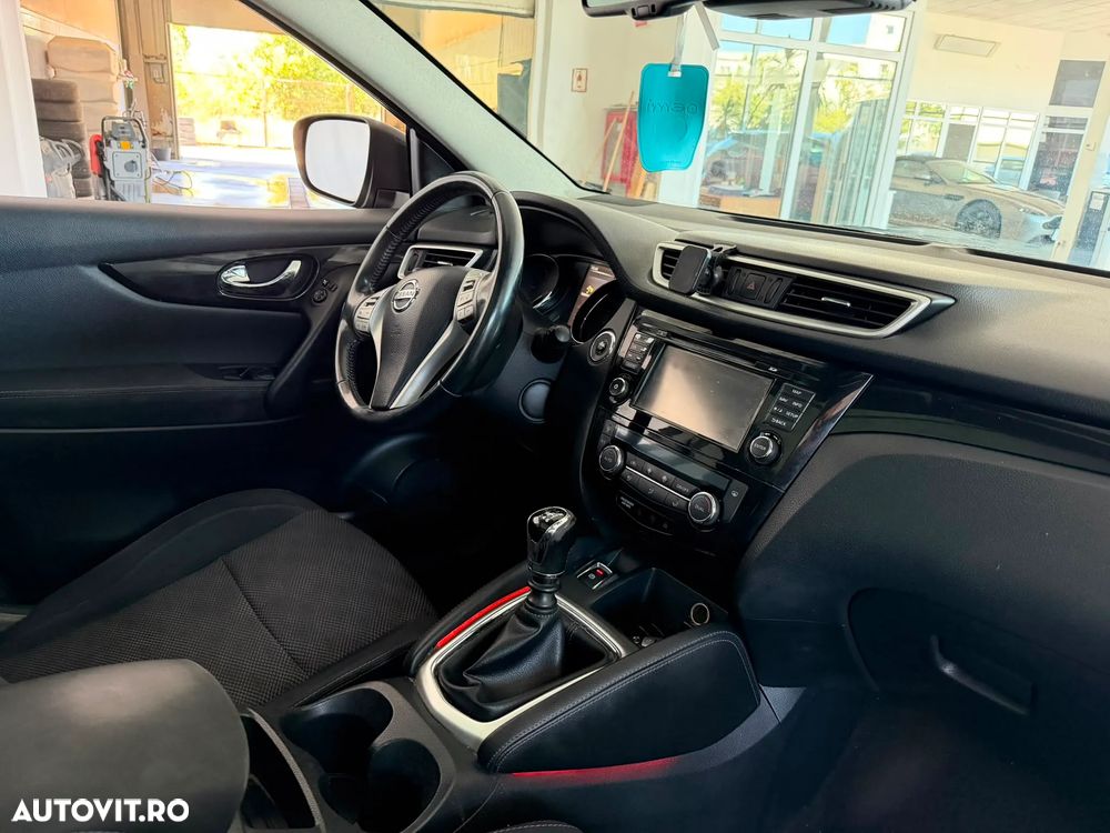 Nissan Qashqai 1.5 DCI Start/Stop N-Connecta - 15