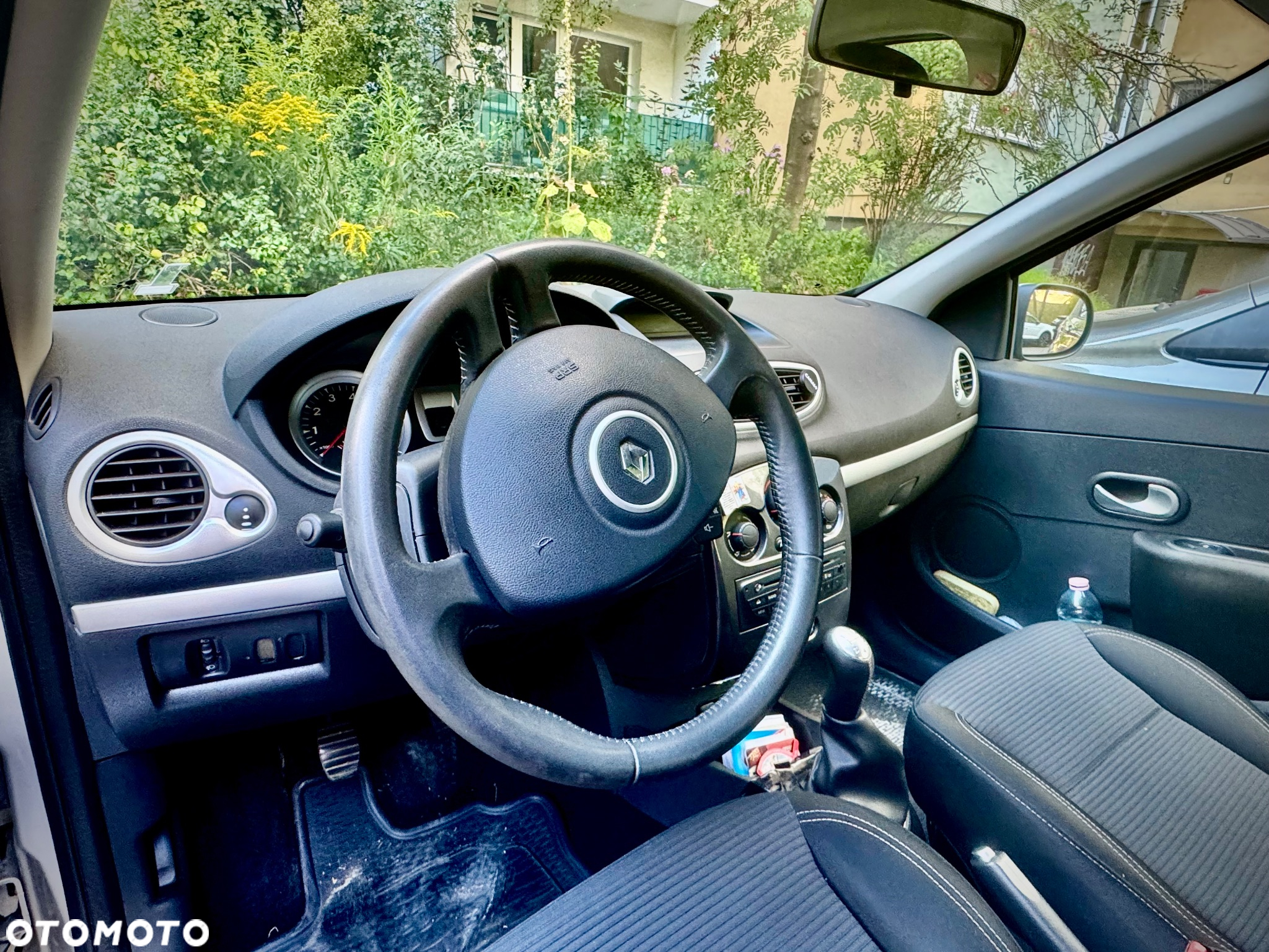 Renault Clio 1.2 16V Alize - 7