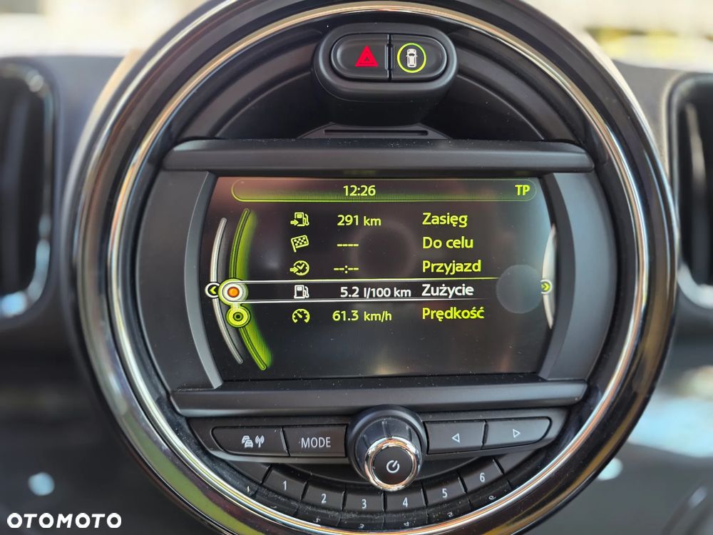 MINI Countryman Cooper D ALL4 - 16