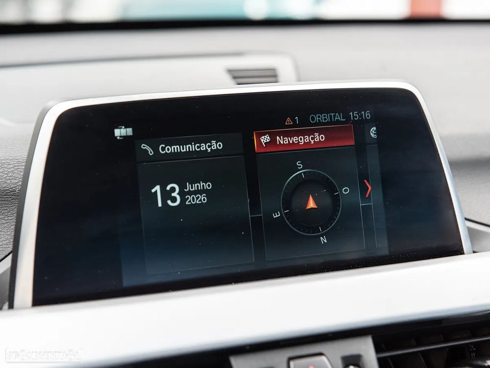 BMW X1 16 d sDrive Line xLine - 27
