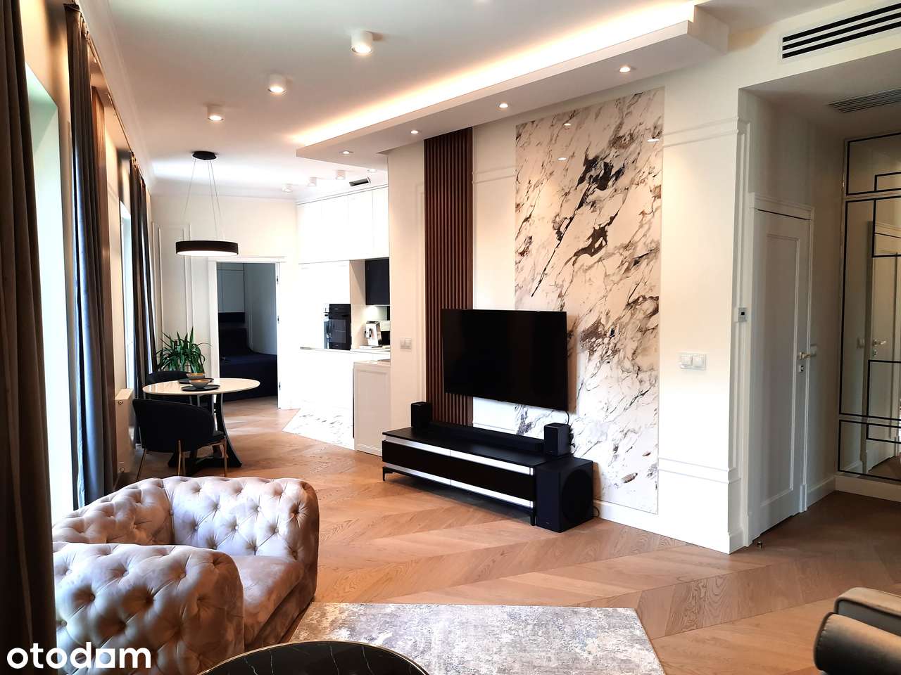 Apartamentowiec w prestiżowej strefie Śródmiejskiej- Powiśle! Komfort!