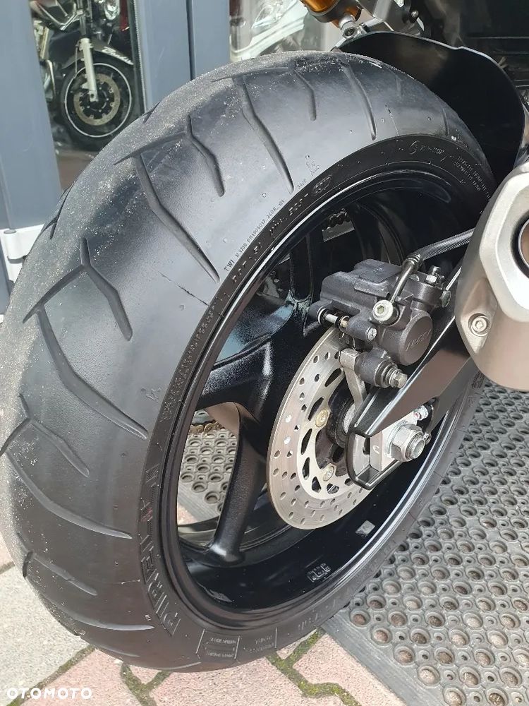 Yamaha FZ - 5