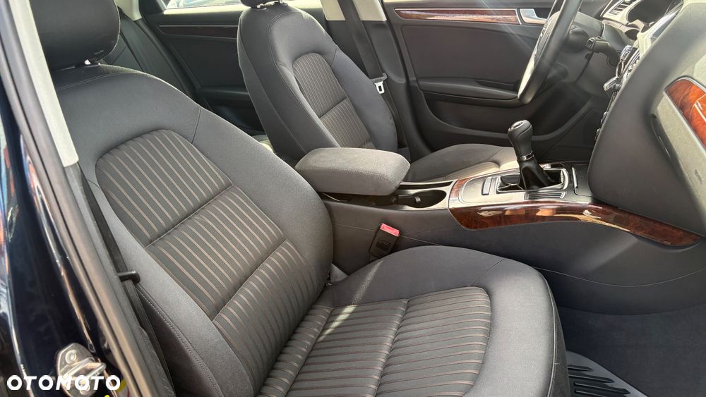 Audi A4 Avant 2.0 TDI DPF Ambition - 31