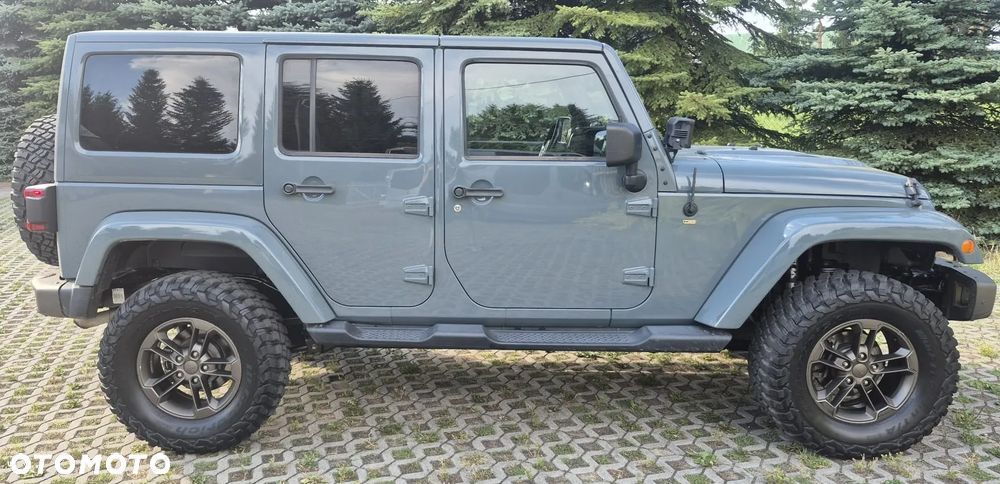 Jeep Wrangler - 6