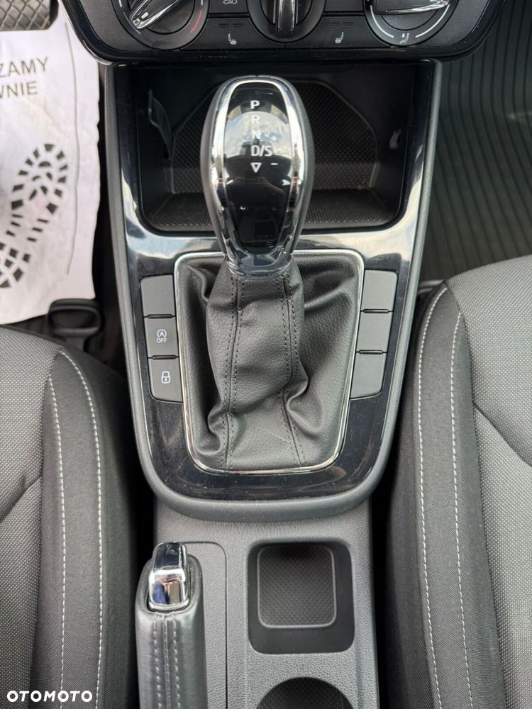 Skoda Fabia 1.0 TSI Selection DSG - 19