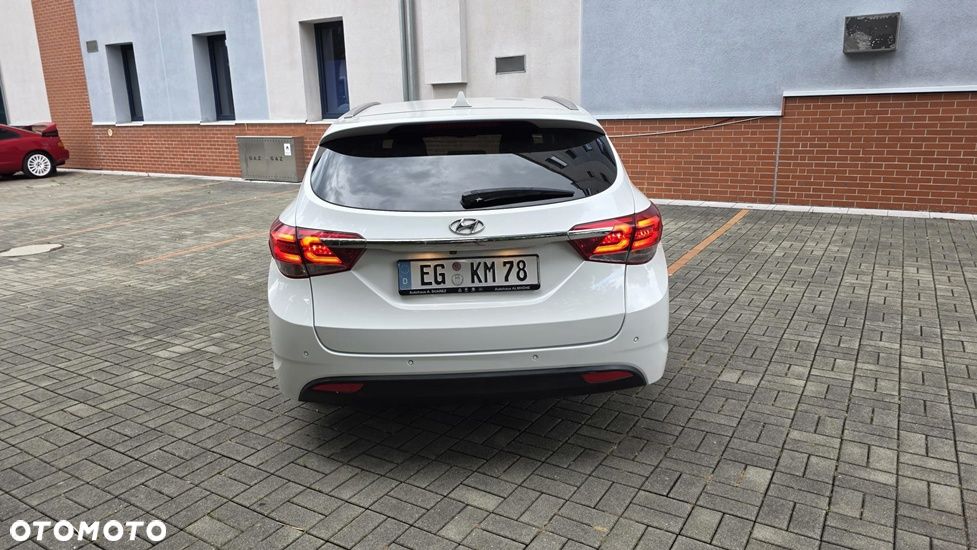 Hyundai i40 1.7 CRDi Premium DCT - 10