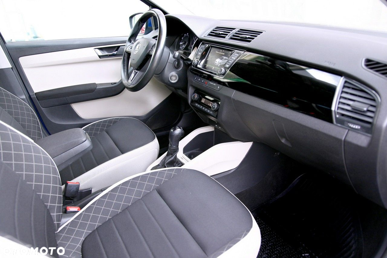 Skoda Fabia - 8