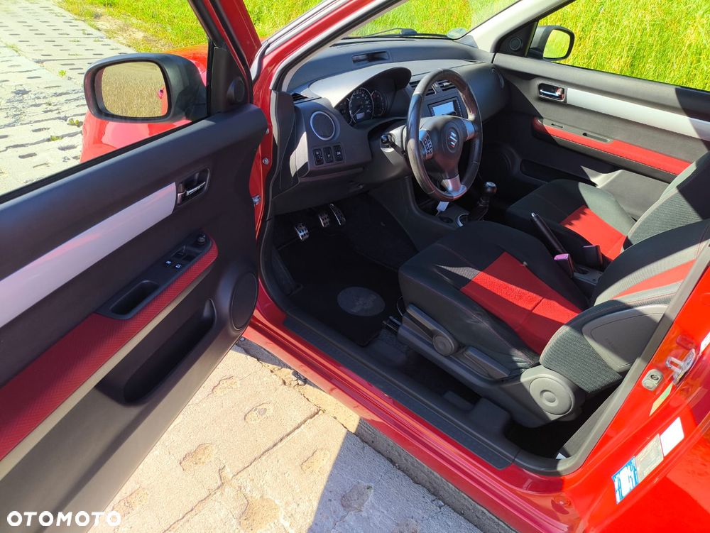 Suzuki Swift 1.6 Sport - 24