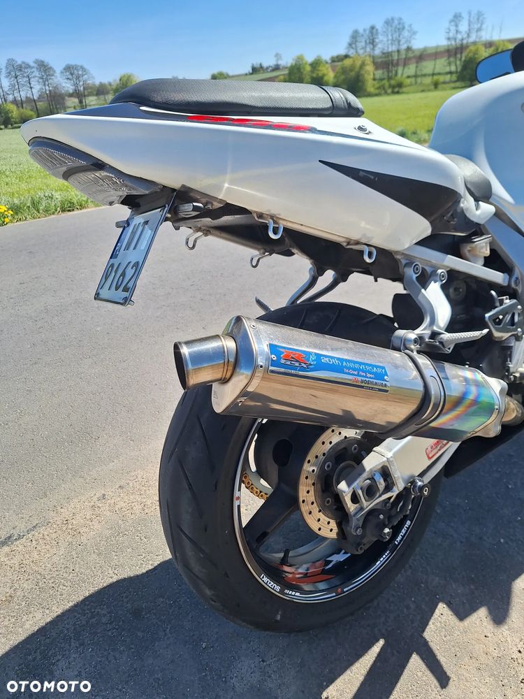 Suzuki GSX-R - 3