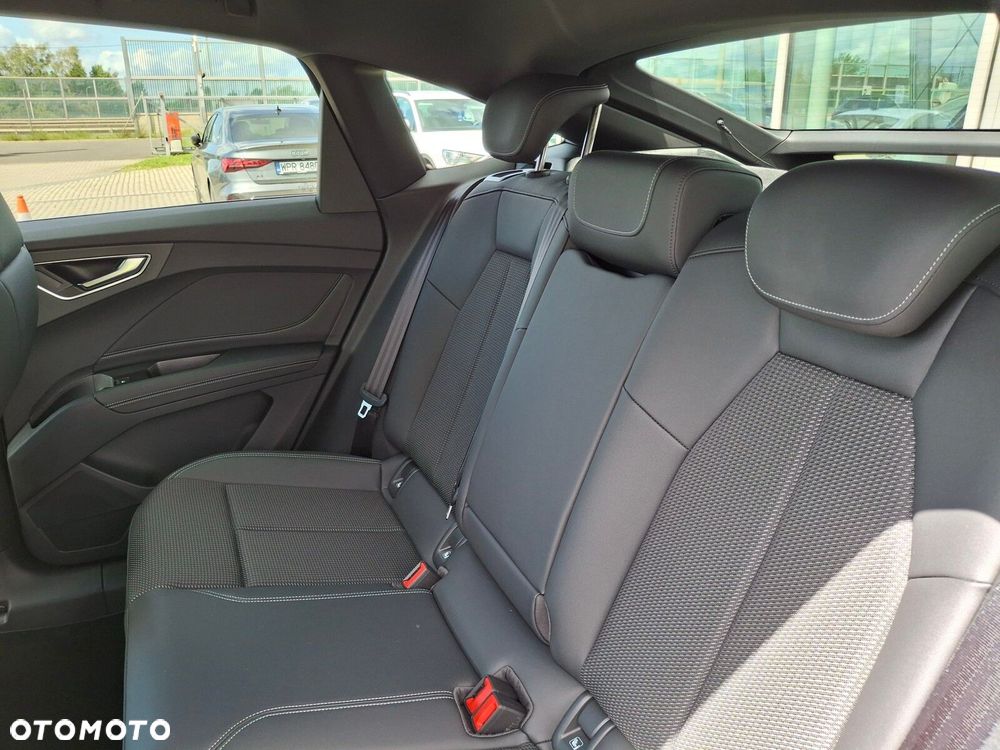 Audi Q4 Sportback e-tron - 34