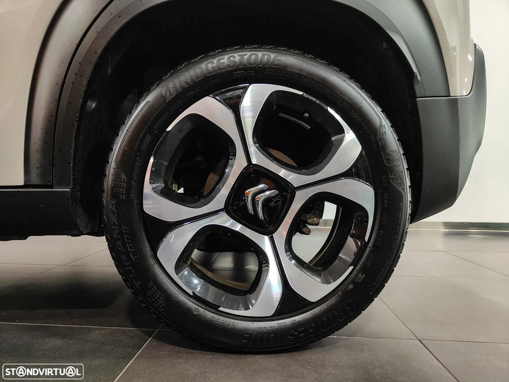 Citroën C3 Aircross 1.2 PureTech Shine EAT6 - 29