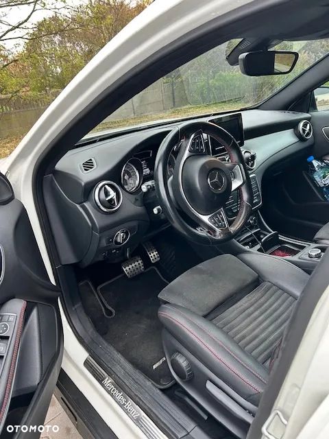 Mercedes-Benz GLA 180 (CDI) d 7G-DCT AMG Line - 9