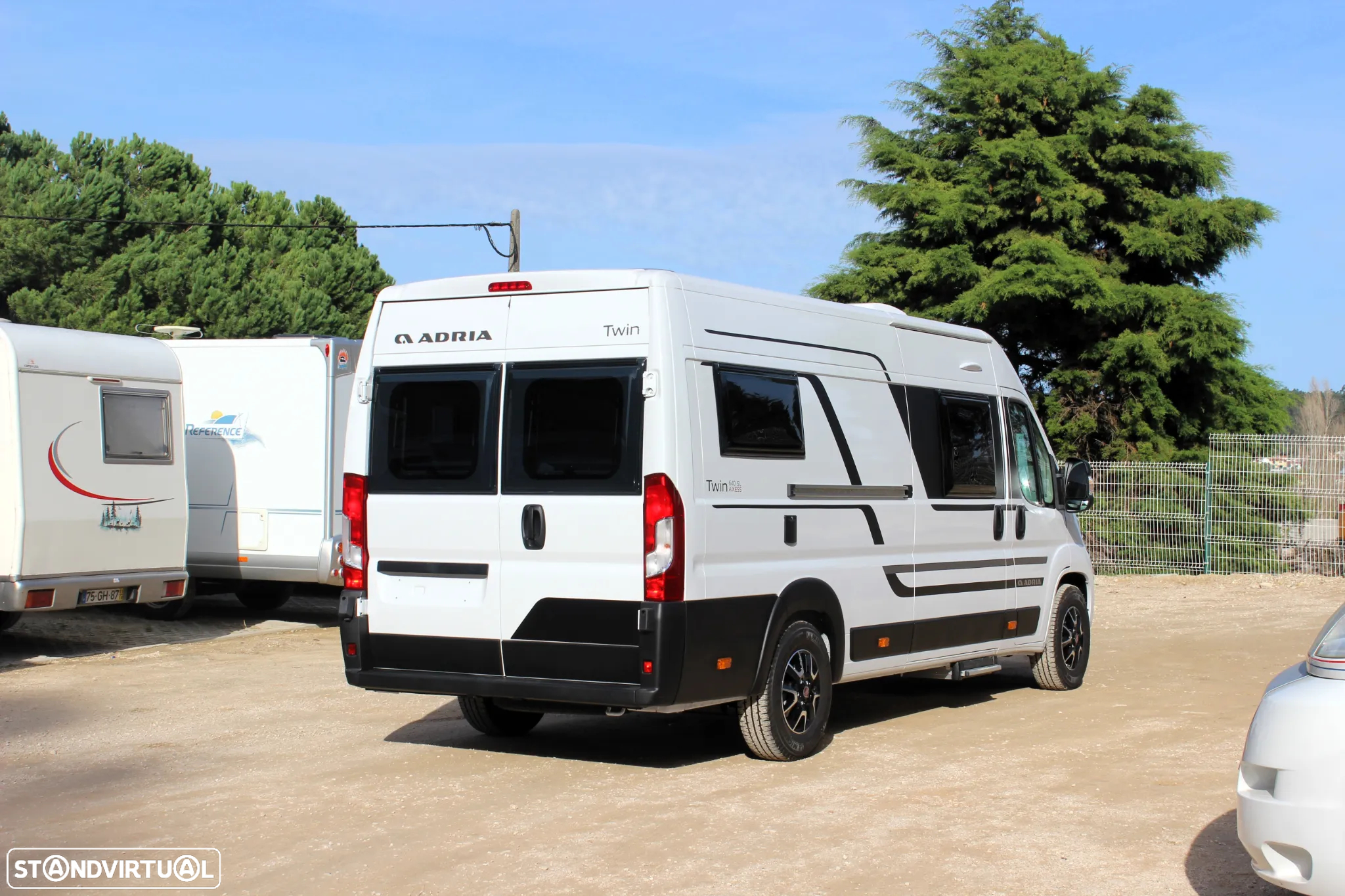 Adria Twin 640 SL - 2
