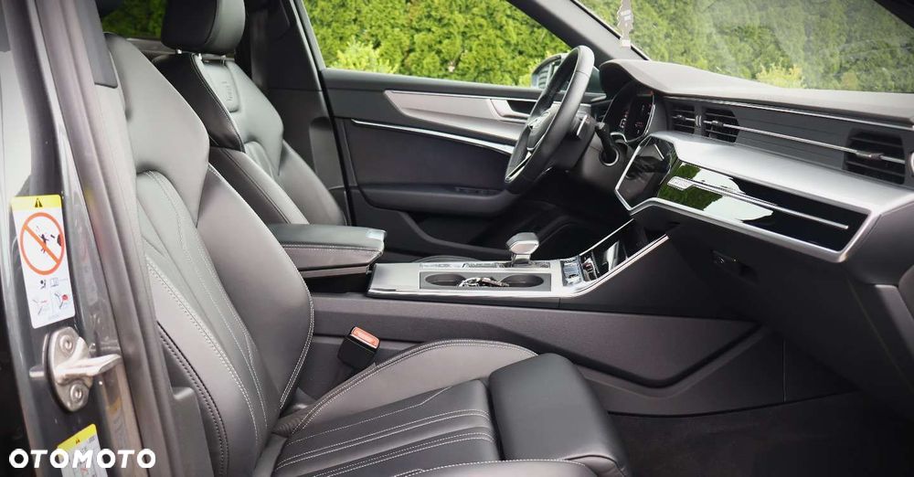 Audi A6 Avant 55 TFSI quattro S tronic S line - 15