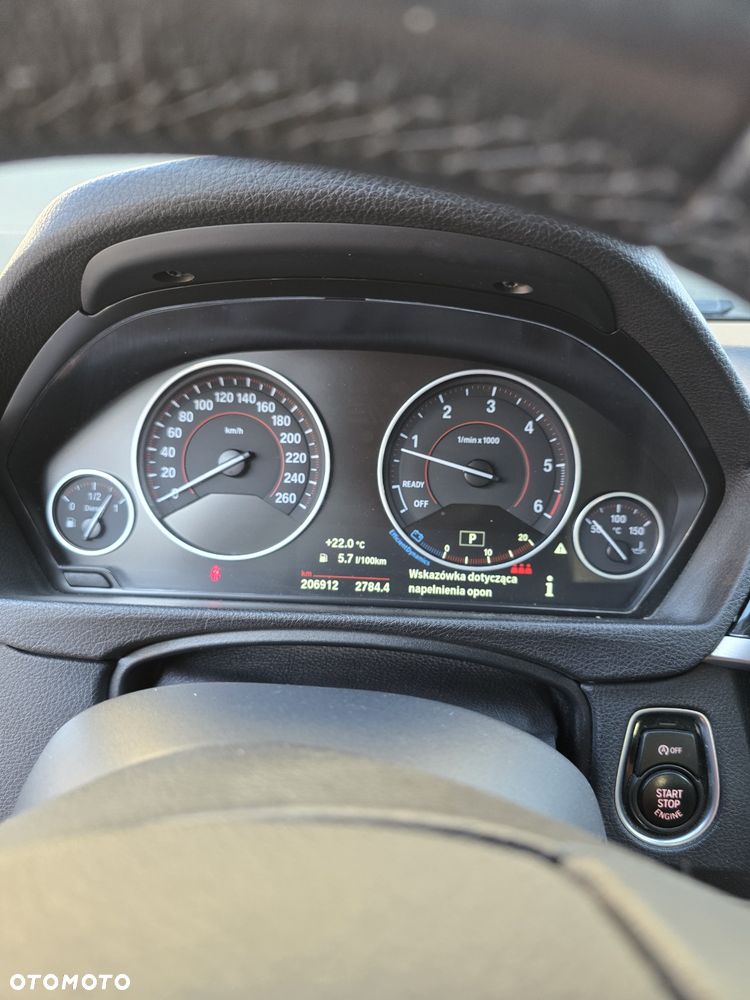 BMW Seria 3 2017 photo 5