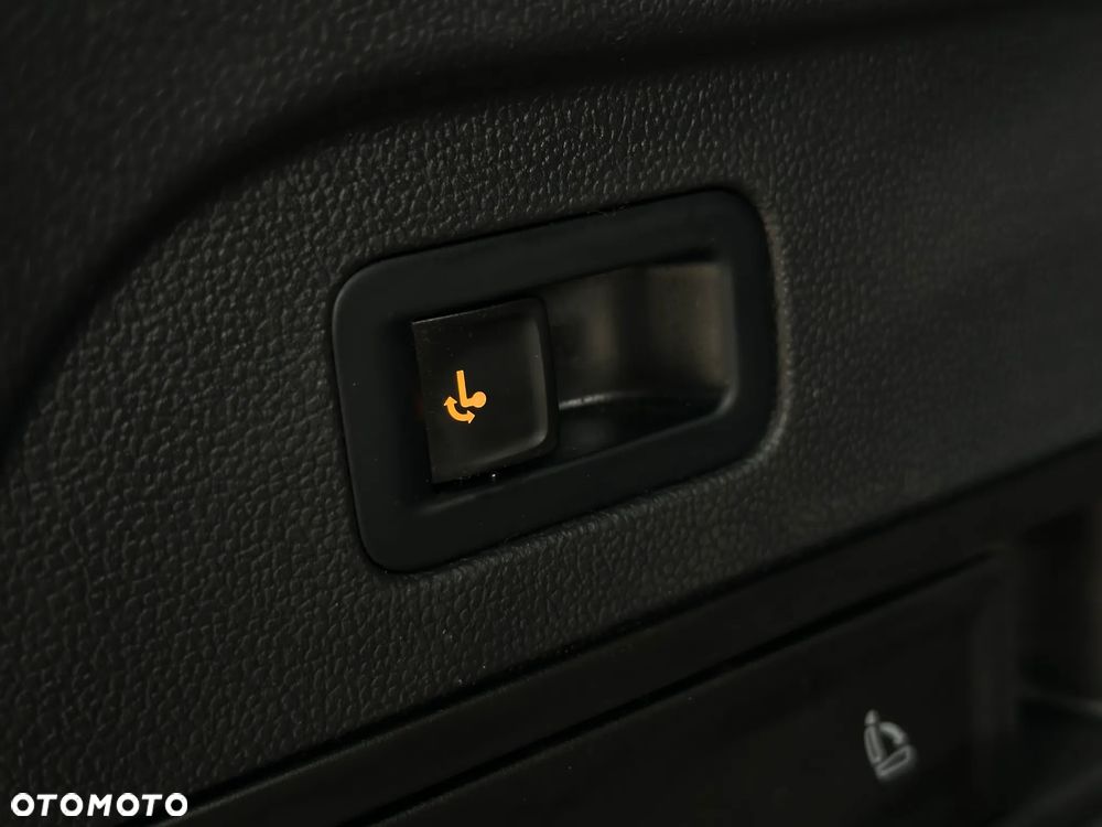 Volkswagen Tiguan - 18