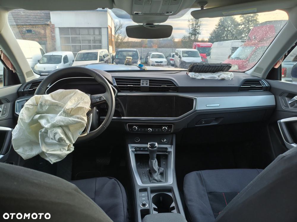 Audi Q3 35 TDI S-Line S tronic - 11