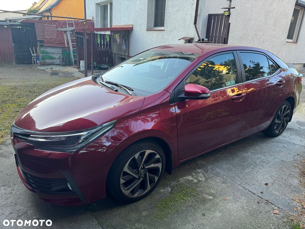 Toyota Corolla - 4