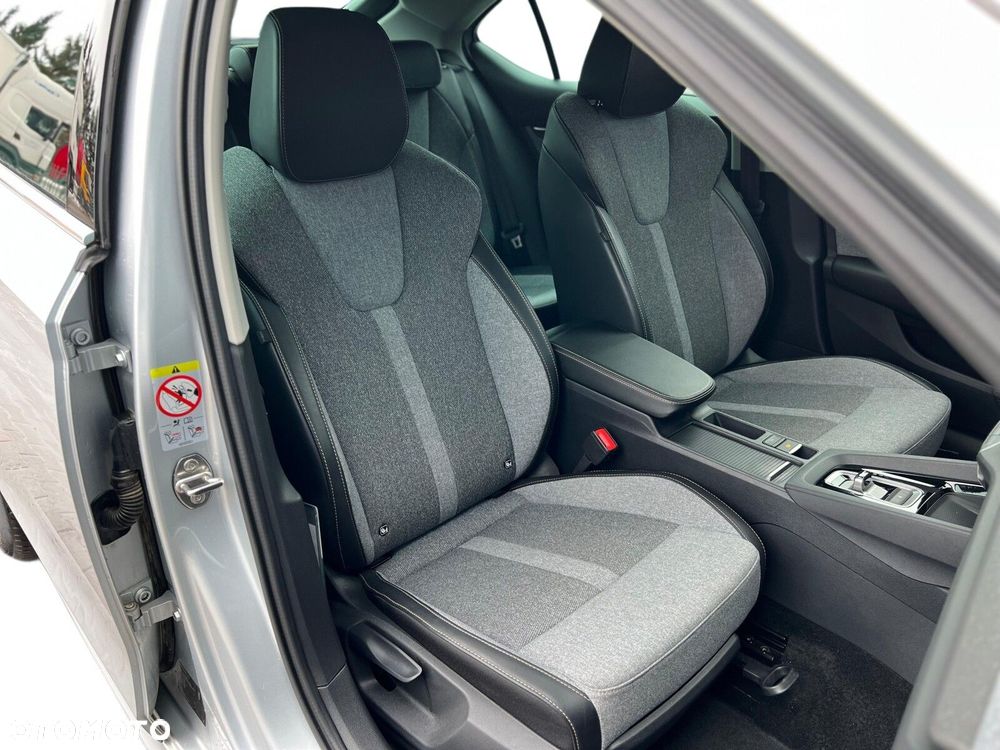 Skoda Octavia 2.0 TDI Selection DSG - 18