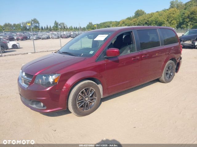 Dodge Grand Caravan - 28