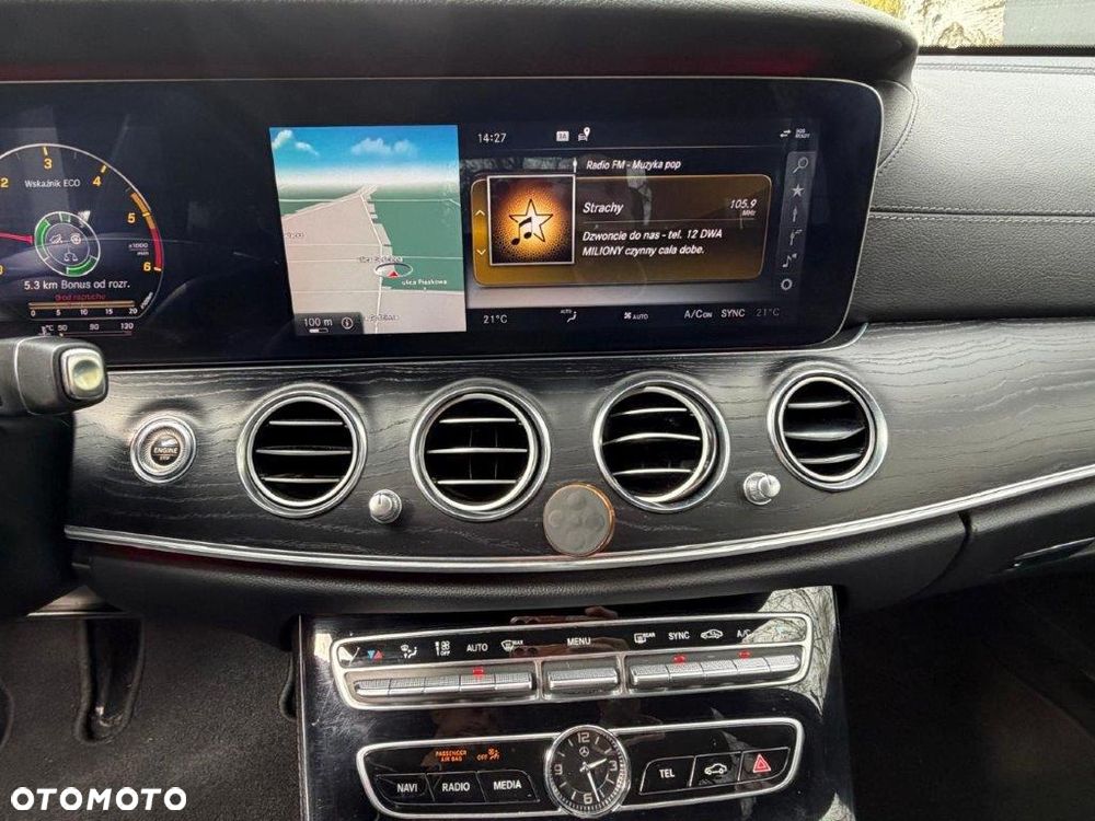 Mercedes-Benz Klasa E 220 d 4-Matic Business Edition 9G-TRONIC - 14