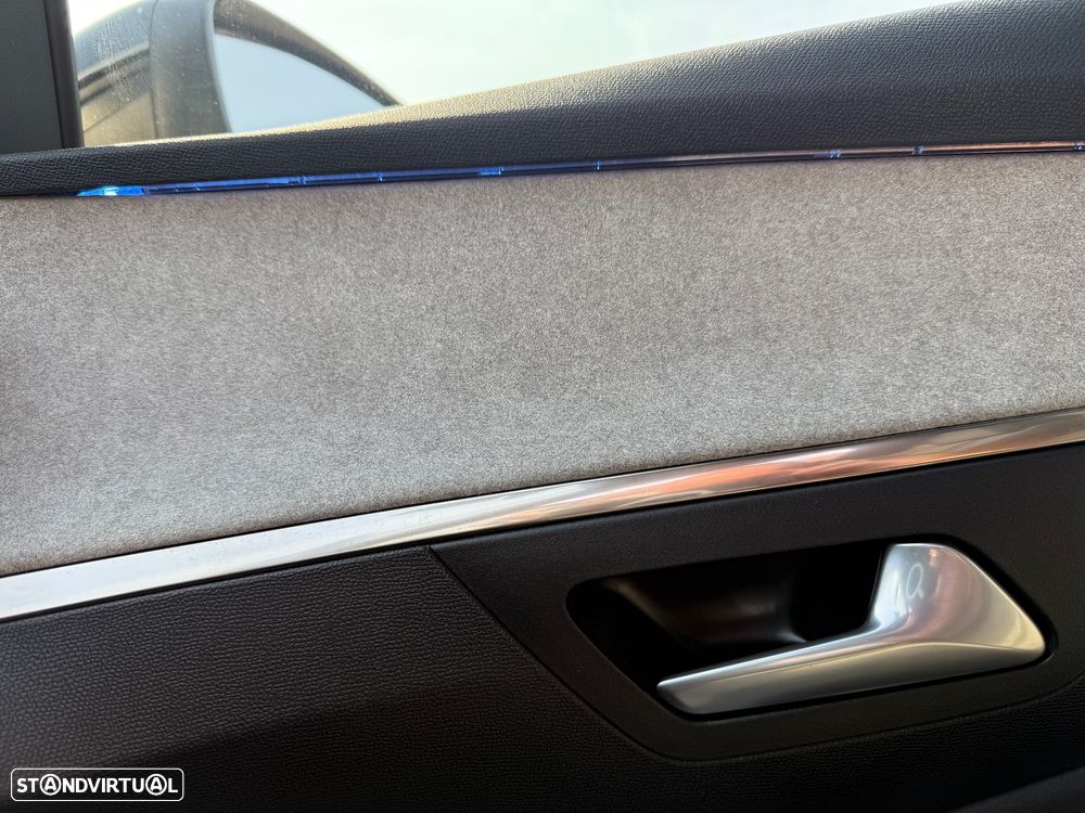 Peugeot 3008 1.6 Hybrid4 GT Pack e-EAT8 - 13