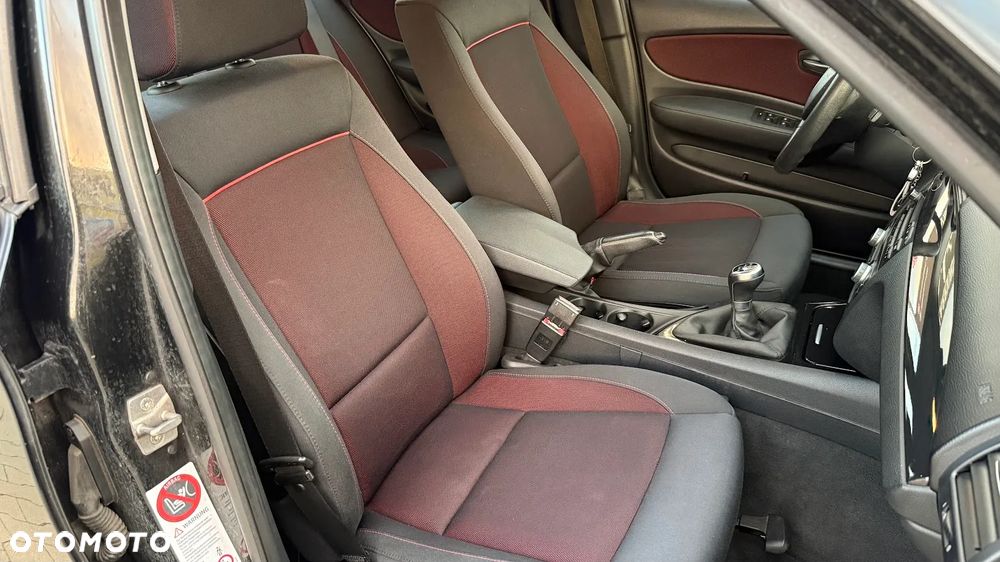 BMW Seria 1 - 12