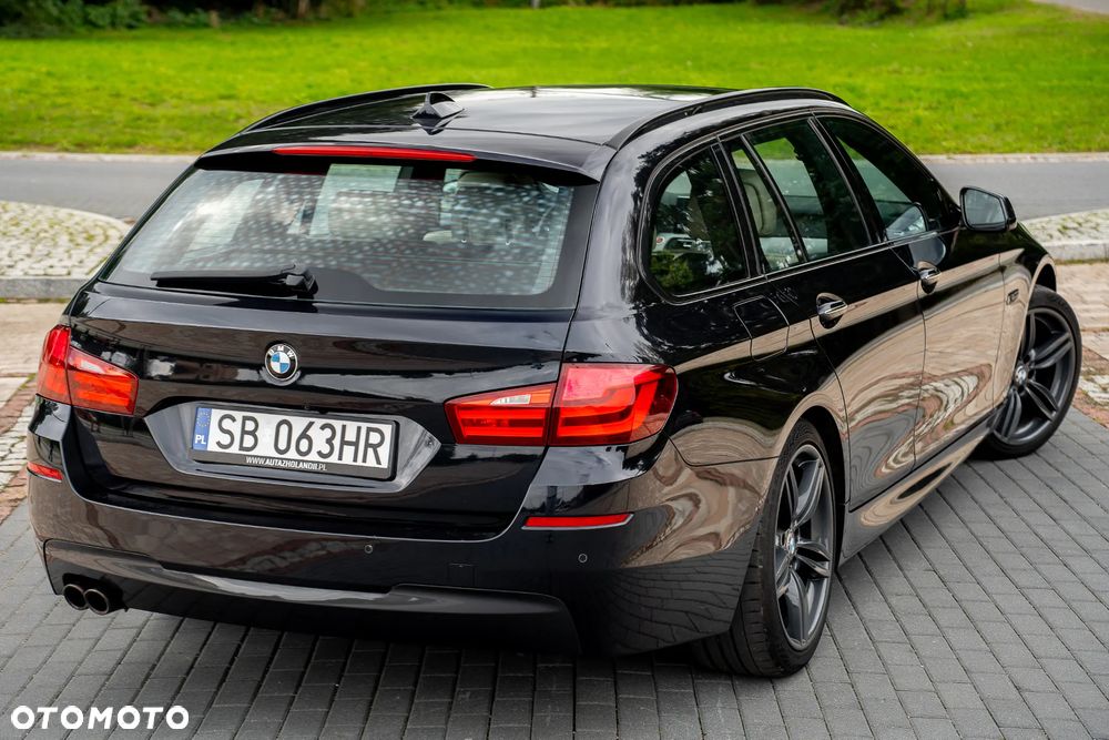 BMW Seria 5 528i Sport-Aut - 12