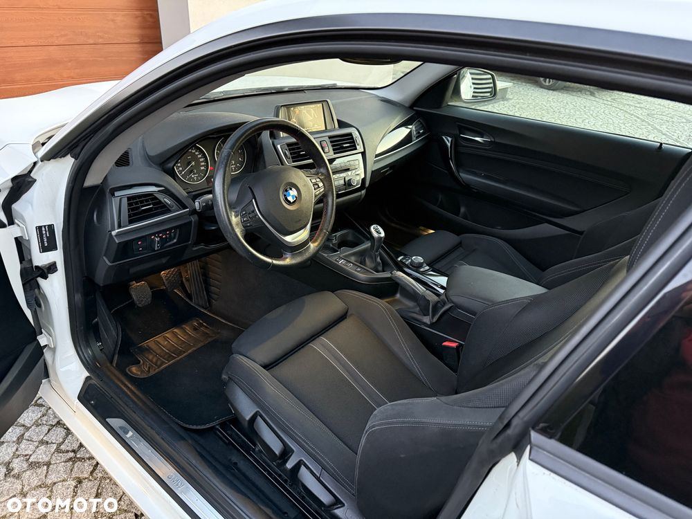 BMW Seria 1 116d EfficientDynamics Edition Sport Line - 16