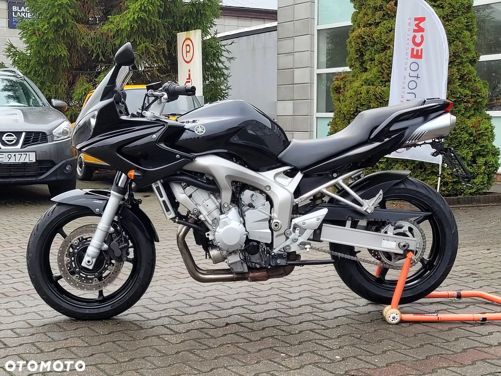 Yamaha FZ6 - 13