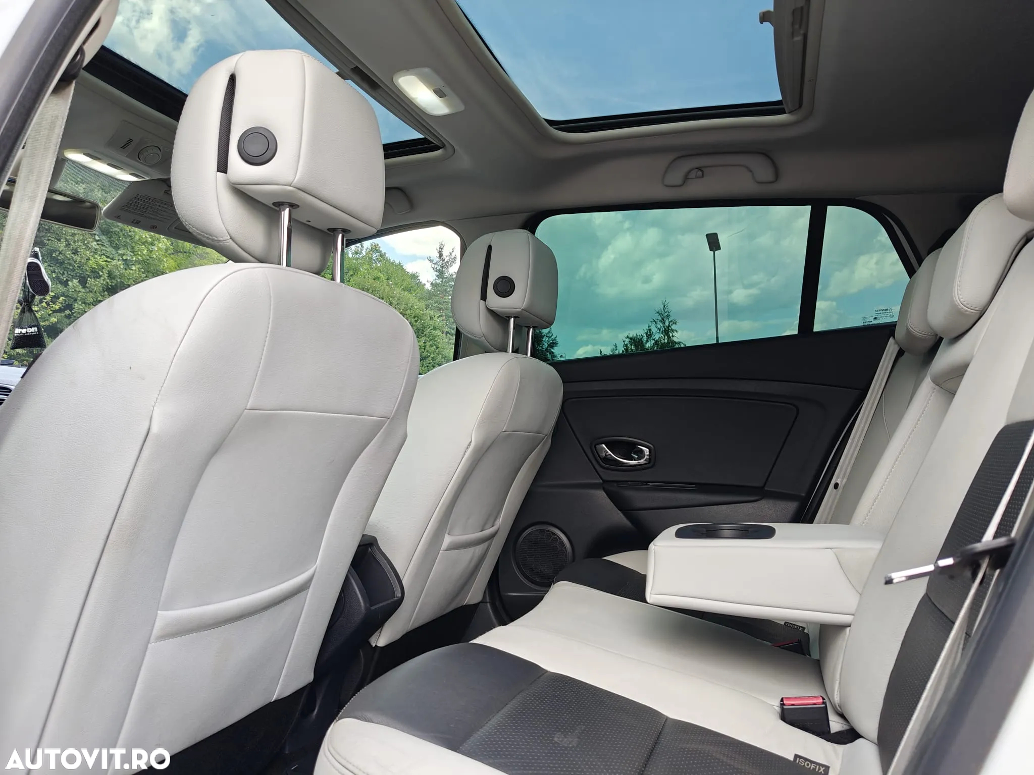 Renault Megane Grandtour ENERGY dCi 110 GT LINE - 6