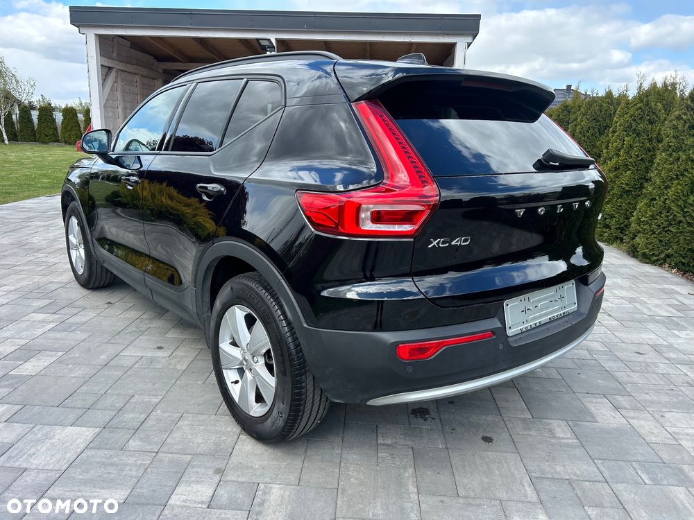 Volvo XC 40 T2 Essential - 7