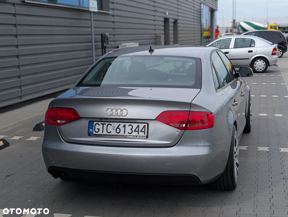 Audi A4 Limousine 2.0 TDI DPF Ambition - 9