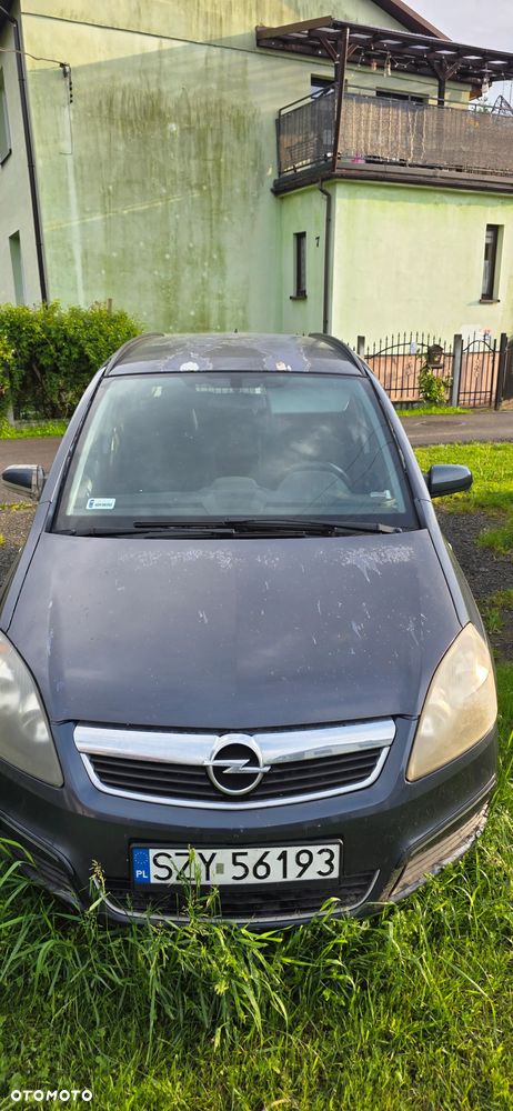 Opel Zafira 1.8 Family - 2