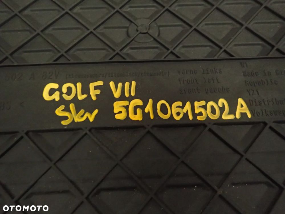 DYWANIKI GUMOWE VW GOLF VII 5G1061502A - 4