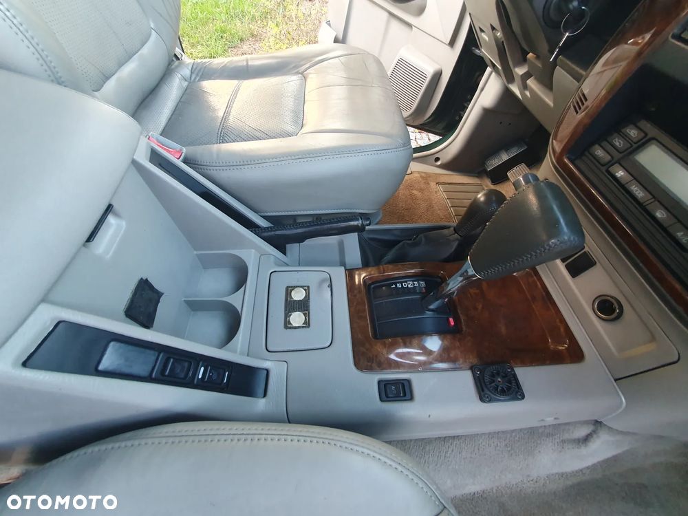 Nissan Patrol GR 3.0 TDI Elegance - 9
