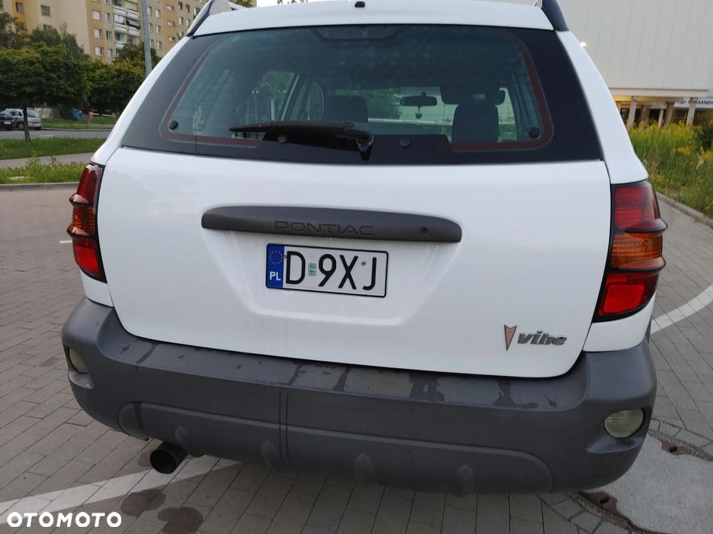 Pontiac Vibe - 15