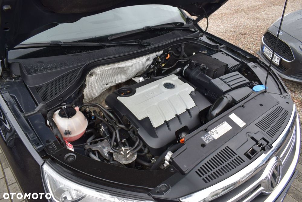 Volkswagen Tiguan - 15