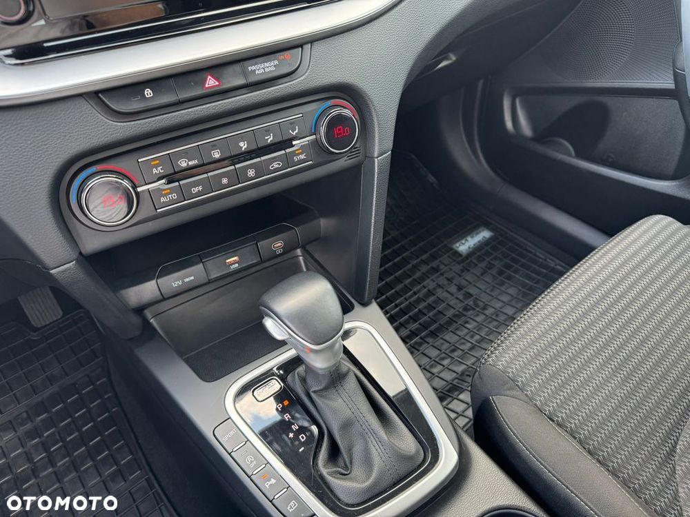 Kia Ceed 1.5 T-GDI M DCT - 12