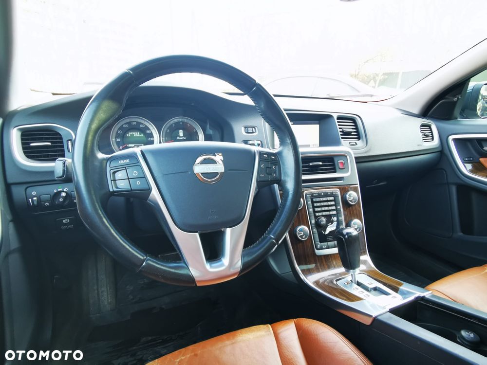 Volvo S60 T6 AWD Geartronic Summum - 7