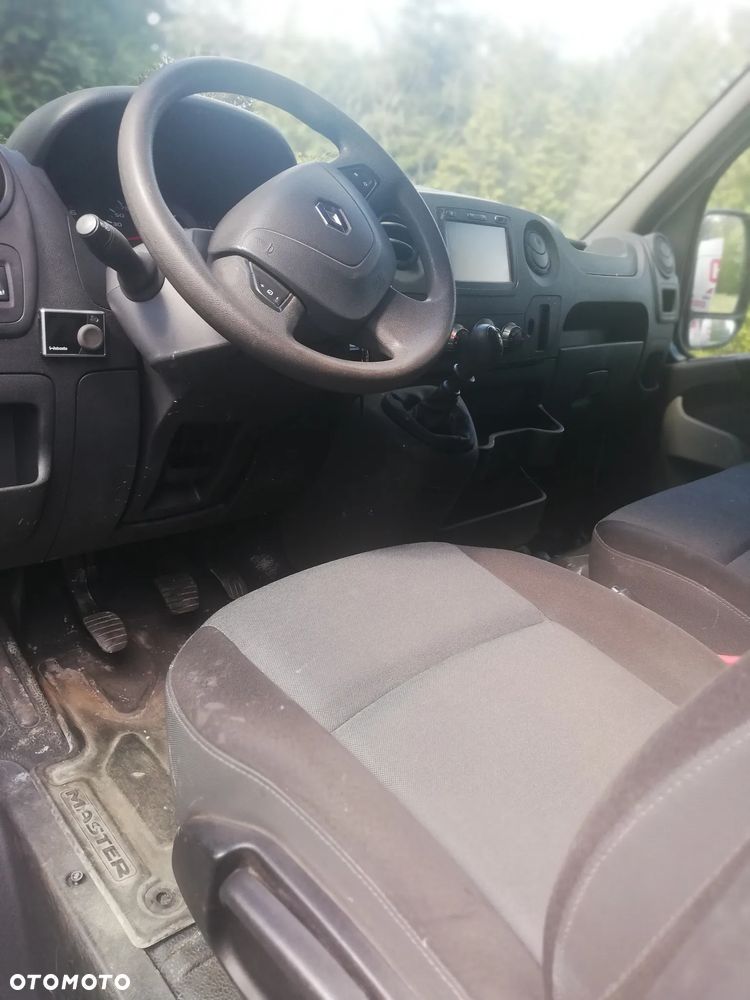 Renault Master - 3